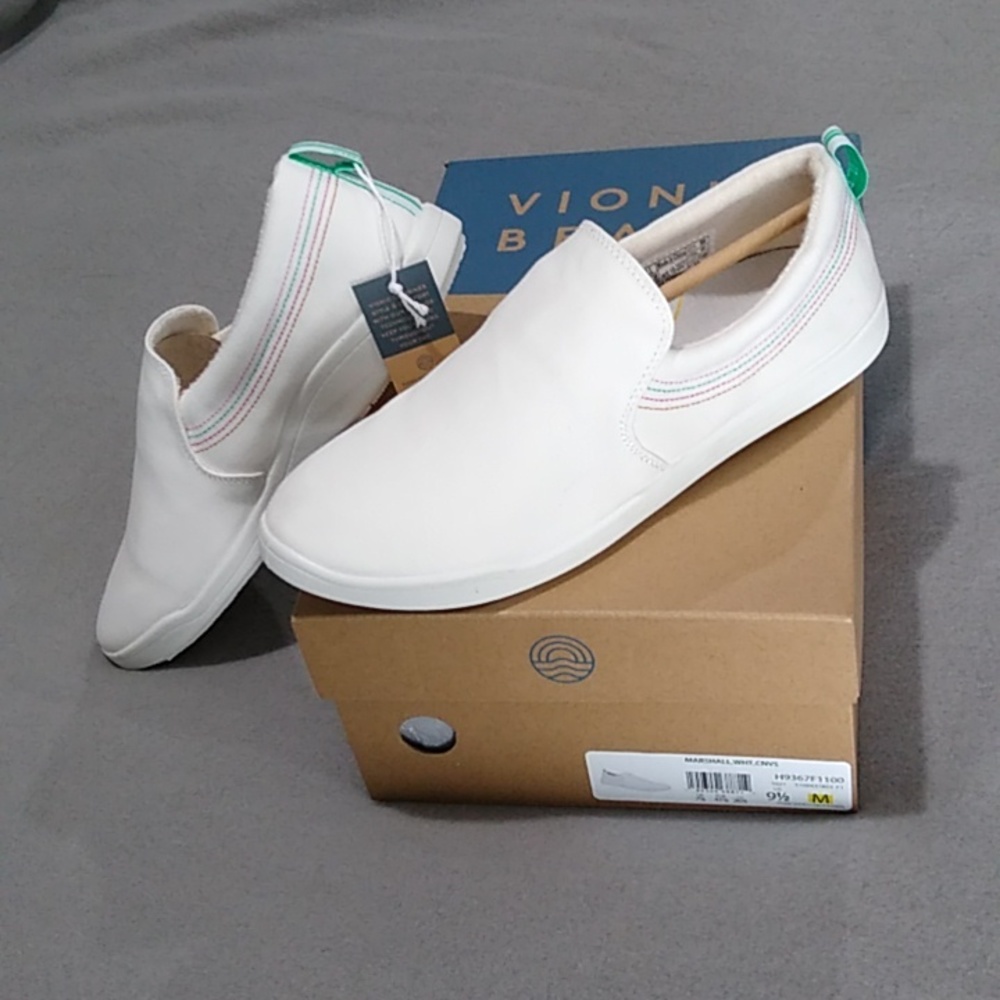 Vionic Beach Sneakers, loafer style